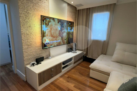 Apartamento à venda com 2 suítes em Jardim Londrina, São Paulo, SP