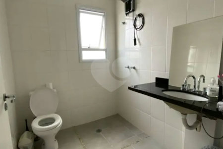 Apartamento à venda com 2 quartos, sendo 1 suíte,  em Aparecidinha, Sorocaba, SP