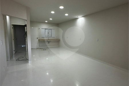 Casa à venda com 3 quartos, sendo 1 suíte,  em Flanboyant Residencial Park, Ponta Porã, MS