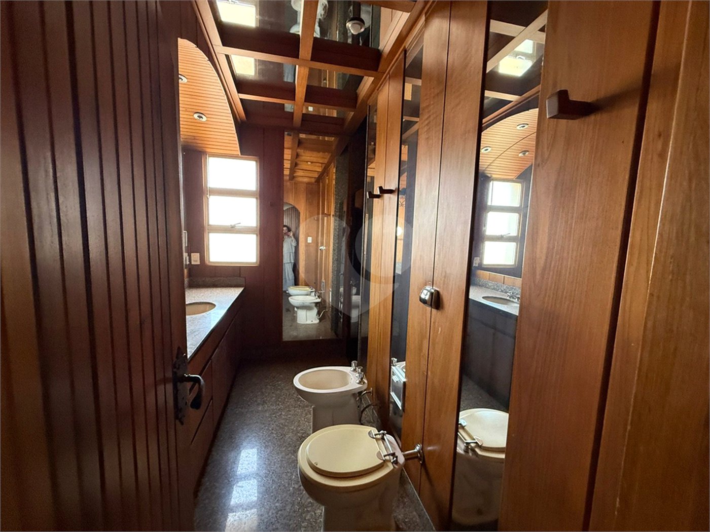 Apartamento à venda com 4 quartos, sendo 2 suítes, no Centro, Araraquara, SP