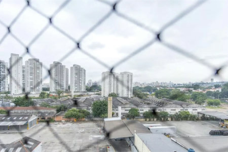 Apartamento à venda com 3 quartos, sendo 1 suíte, em Vila Anastácio, São Paulo, SP