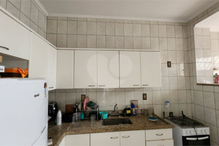 Apartamento à venda com 2 quartos, sendo 1 suíte, no Centro, Araraquara, SP