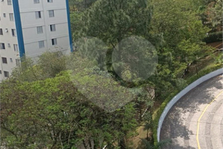 Apartamento à venda com 2 quartos em Jardim Peri, São Paulo, SP