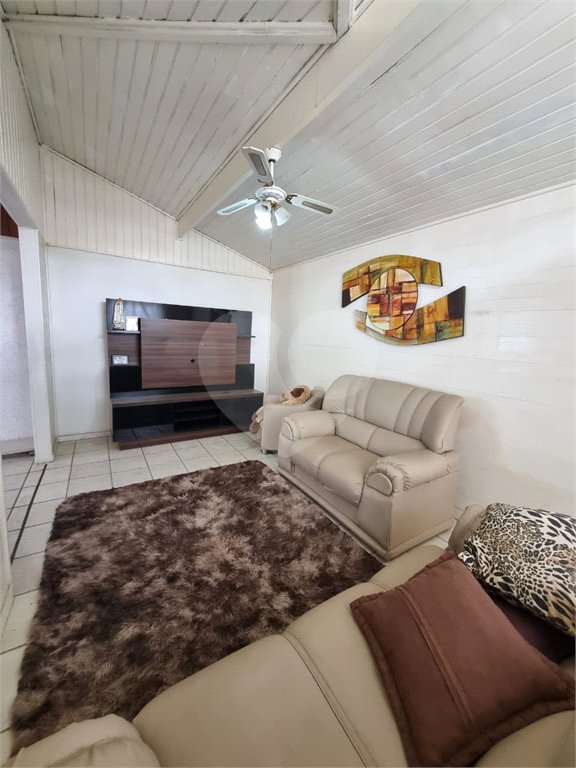Casa à venda com 4 quartos, sendo 1 suíte, no condomínio Parque Ibiti do Paço, Sorocaba - SP