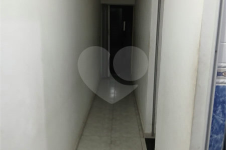Casa à venda com 2 quartos, sendo 1 suíte, em Vila Amorim, Suzano, SP