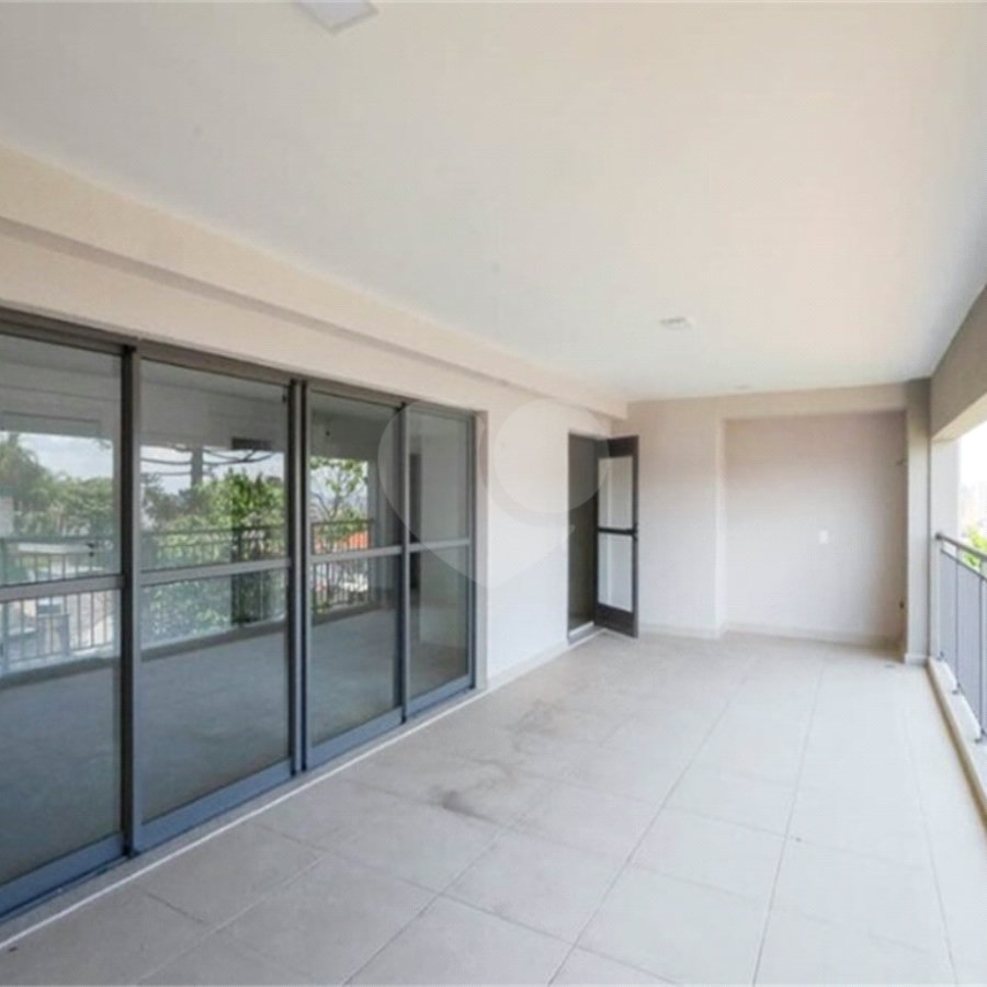Apartamento à venda com 3 suítes em Tucuruvi, São Paulo, SP