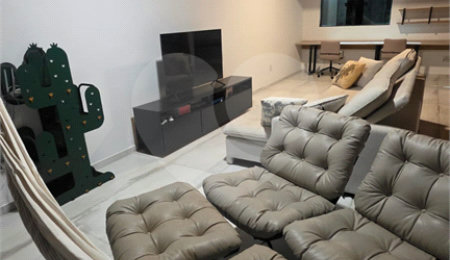 Casa à venda com 2 quartos, sendo 1 suíte,  no condomínio Águas de São Pedro, Mairiporã - SP