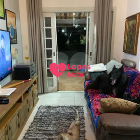 Casa à venda com 2 quartos no condomínio Portal da Serra, São José dos Campos - SP