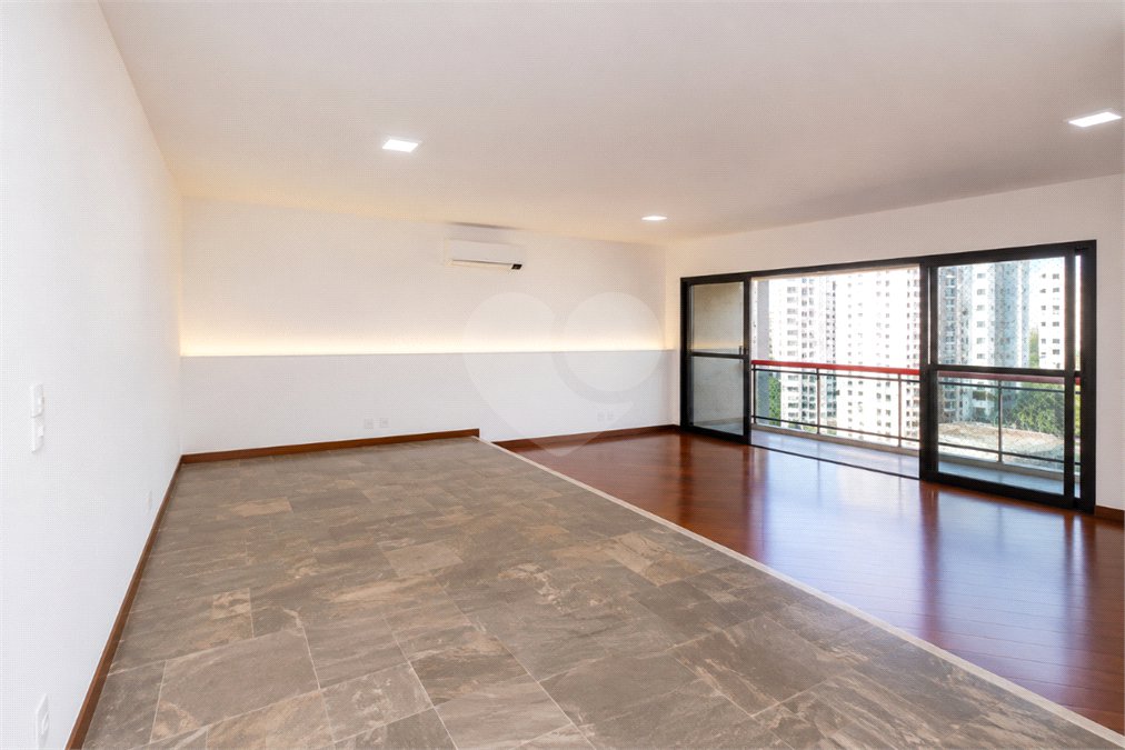 Apartamento à venda com 3 quartos, sendo 1 suíte, em Vila Mascote, São Paulo, SP