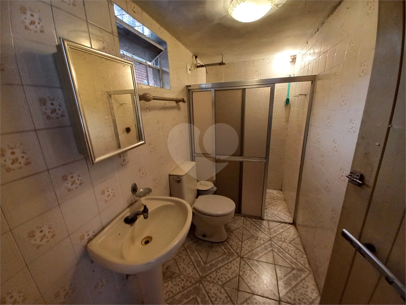 Casa à venda com 6 quartos, sendo 2 suítes, no Brasilândia, São Paulo, SP