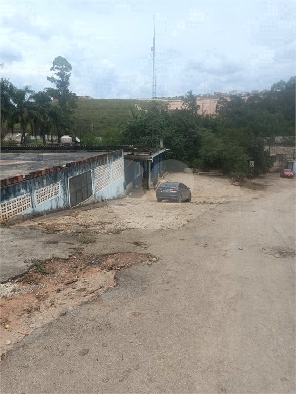 Terreno à venda com 1 suíte em Sítio Areião, São Paulo, SP