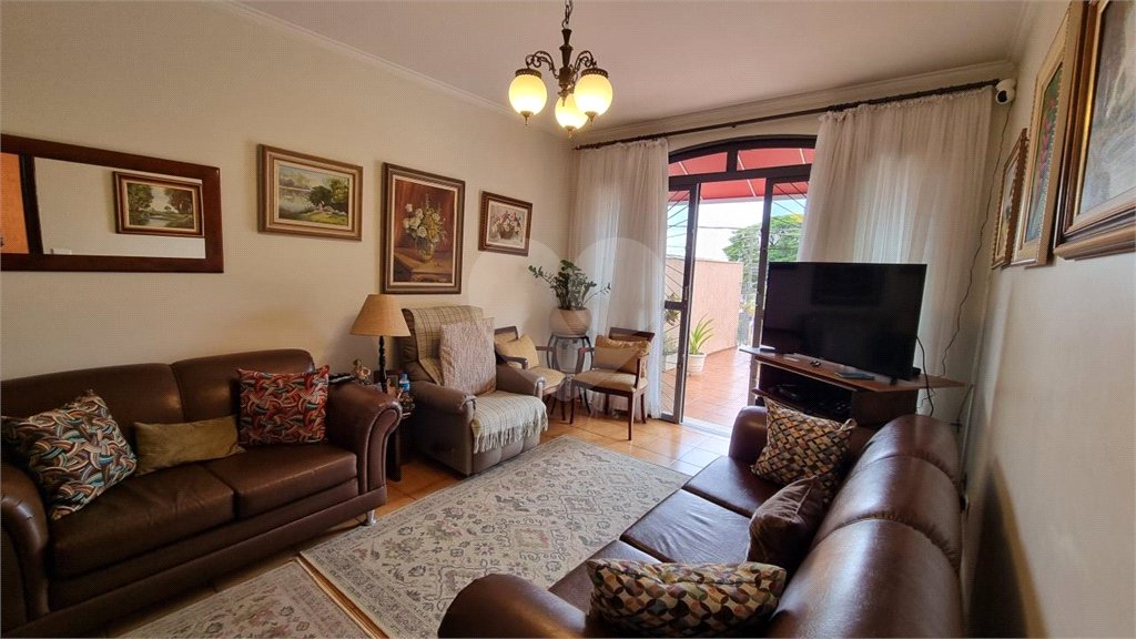 Casa à venda com 3 quartos em Cidade dos Bandeirantes, São Paulo, SP