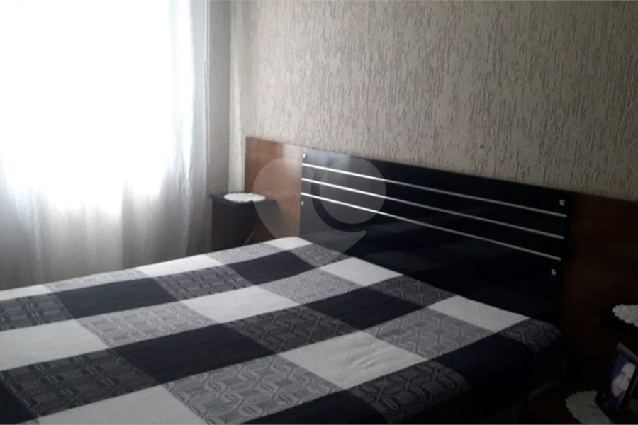 Sobrado à venda com 3 quartos, sendo 1 suíte, em Parque Continental I, Guarulhos, SP