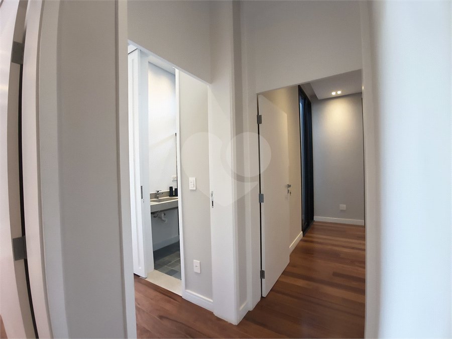 Casa à venda com 4 suítes no condomínio Alphaville Nova Esplanada 1, Votorantim - SP