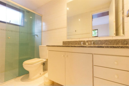 Apartamento à venda com 3 quartos, sendo 2 suítes,  em Vila Andrade, São Paulo, SP