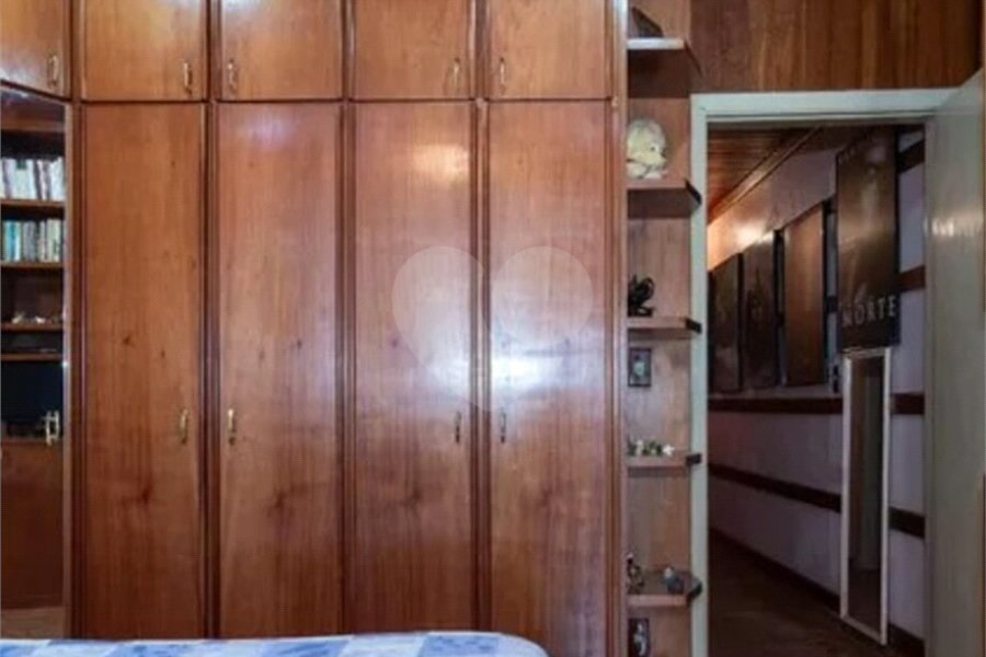 Sobrado à venda com 3 suítes em Mirandópolis, São Paulo, SP
