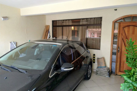 Casa à venda com 3 quartos, sendo 2 suítes, em Vila Mazzei, São Paulo, SP