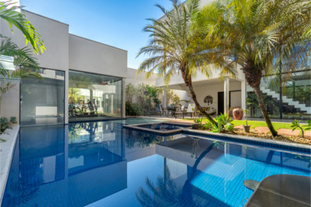Casa à venda com 6 suítes em Parque Das Mangueiras, Três Lagoas, MS