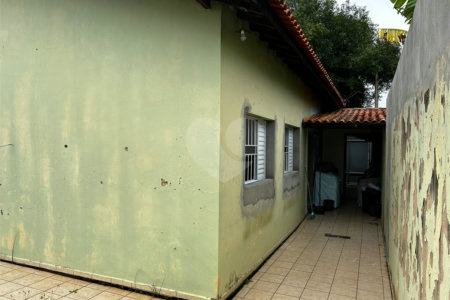 Casa à venda com 3 quartos, sendo 1 suíte, em Vila Barth, Itapetininga, SP