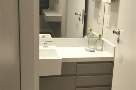 Apartamento para alugar com 2 quartos em Jardim das Acácias, São Paulo, SP