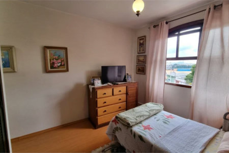 Casa à venda com 3 quartos em Cidade dos Bandeirantes, São Paulo, SP