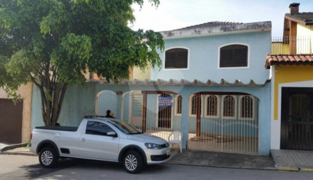 Sobrado à venda com 3 quartos, sendo 1 suíte,  em Jardim Virginia Bianca, São Paulo, SP