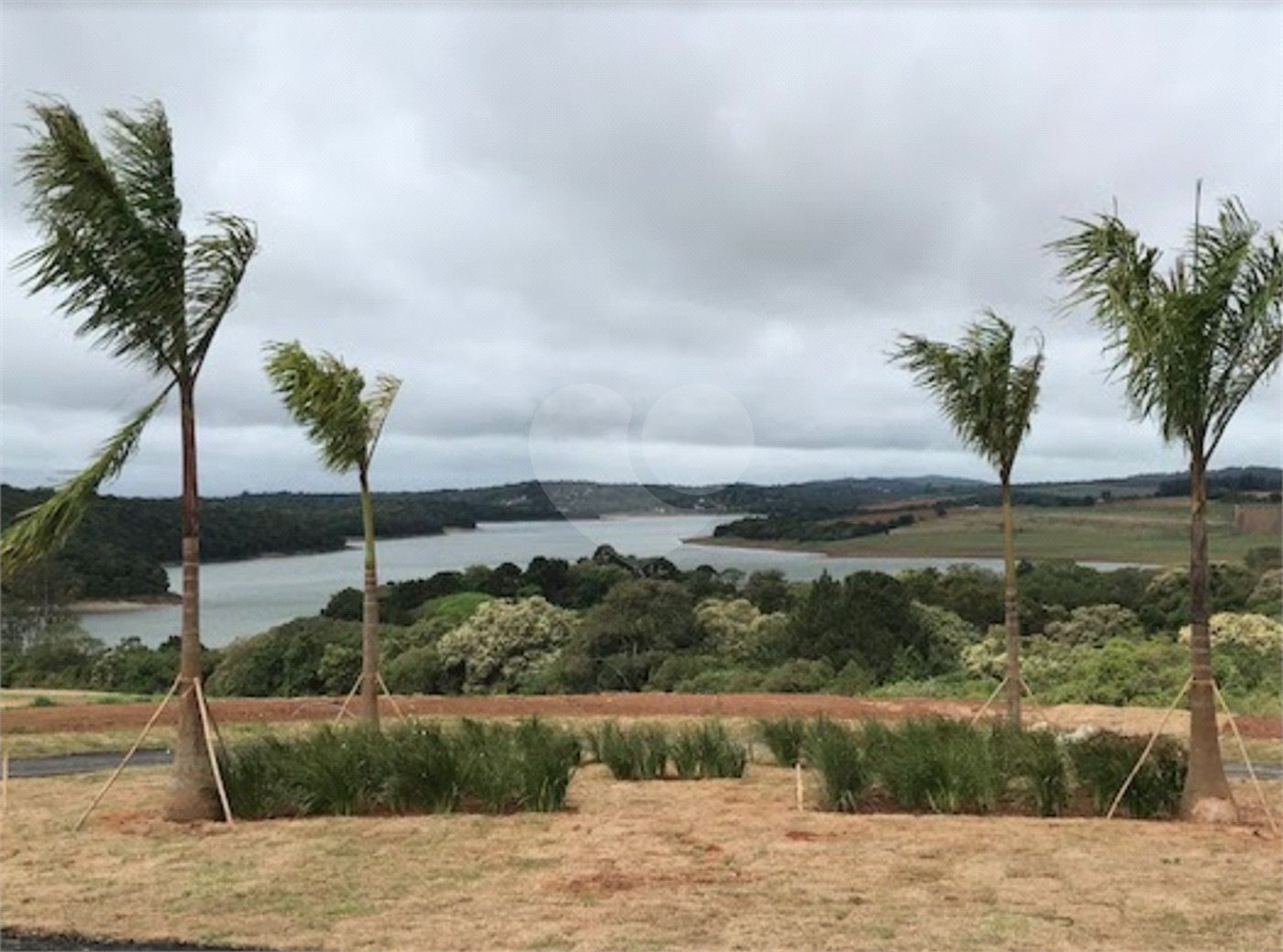 Terreno à venda no condomínio Le Portier Nautic Residence, Piedade - SP