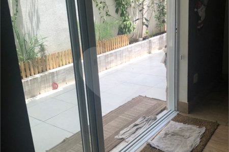 Casa à venda com 8 quartos, sendo 4 suítes, em Jardim Leonor, São Paulo, SP