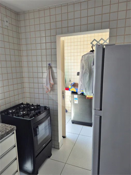 Casa em condomínio à venda em Valinhos no Residencial Santa Elisa com possibilidade de permuta por apartamento