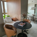 Casa Ibirapuera Apartments da Cyrela, a poucos minutos do Parque Ibirapuera, na Vila Clementino, com fácil acesso a Av. 23 de Maio e ao Shopping Santa Cruz. Apartamento de 2 dorms,, 1 suíte, 1 vaga de garagem.. Um condomínio com área de lazer tipo clube.