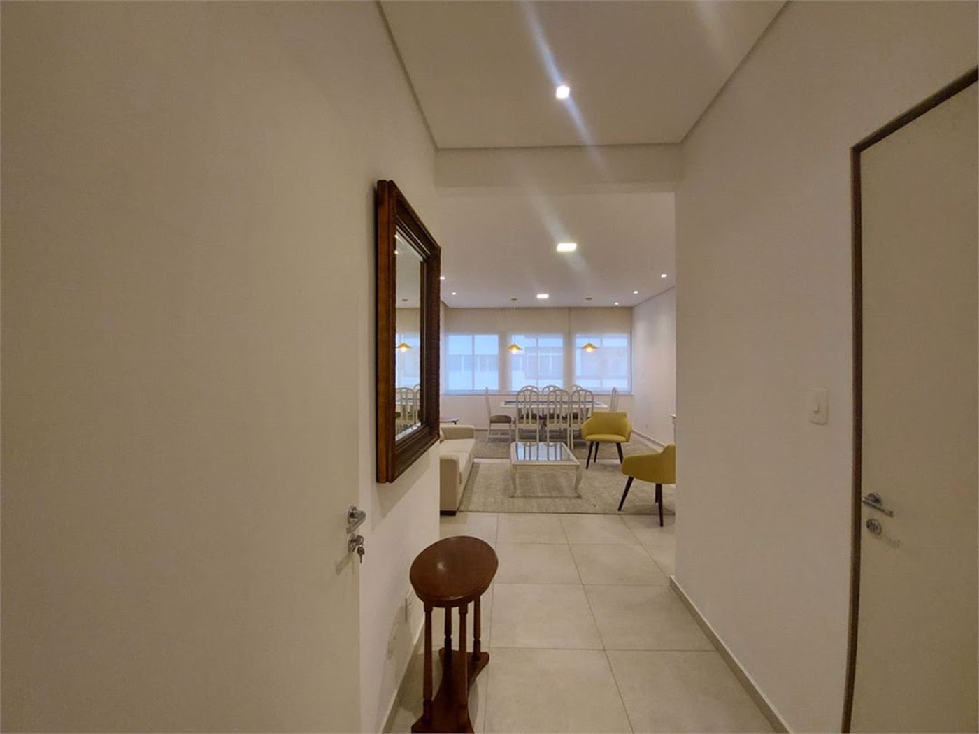 Apartamento com 4 dormitórios à venda, 120 m² por R$ 700.000,00 - Pitangueiras - Guarujá/SP