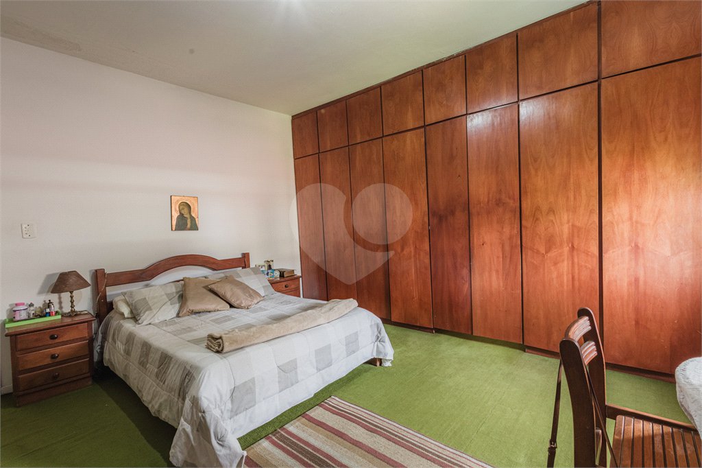 Casa à venda com 5 quartos, sendo 1 suíte, em Vila Rosália, Guarulhos, SP