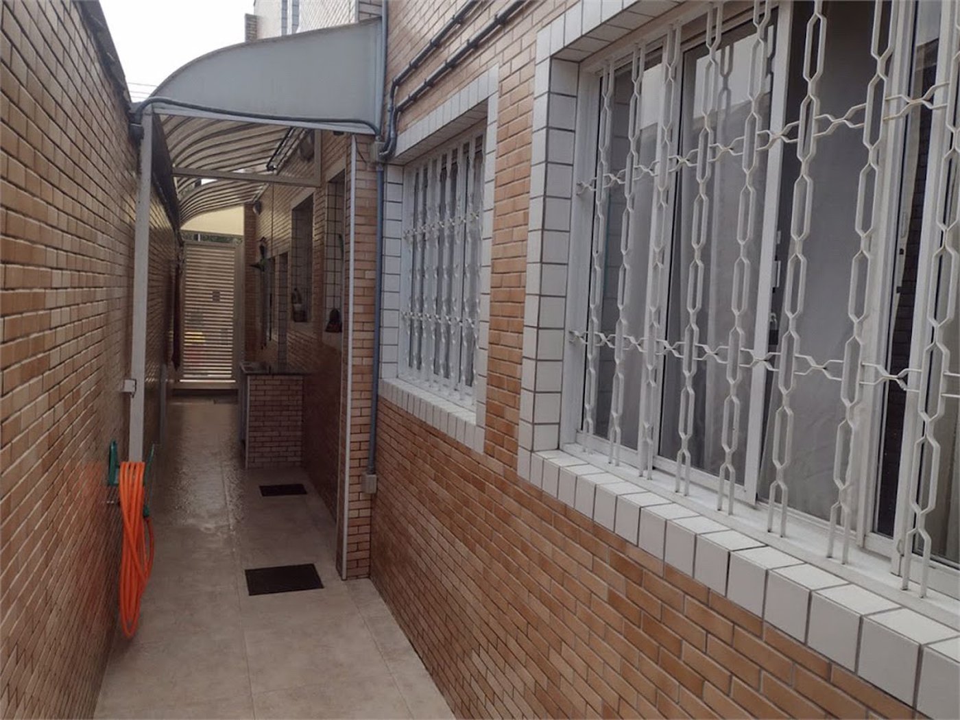Casa Residencial à venda, Vila Voturuá, São Vicente - CA0151.