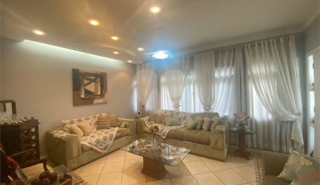Casa à venda com 4 suítes no condomínio Okinawa, Paulínia - SP