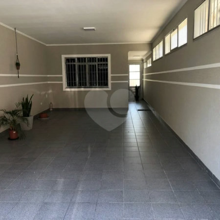 Casa à venda com 3 quartos, sendo 1 suíte,  em Vila Gustavo, São Paulo, SP