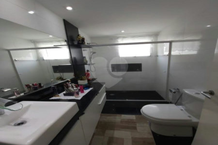 Apartamento à venda com 3 quartos, sendo 1 suíte, em Vila Andrade, São Paulo, SP