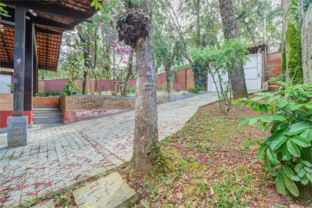 Casa Térrea à venda ou para alugar com 5 quartos, sendo 1 suíte, em Jardim Marajoara, São Paulo, SP
