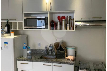 Apartamento à venda na Frei Caneca, 28 m², 1 quarto