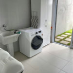 Casa à venda com 4 suítes no condomínio Reserva Ibirapitanga Ii, Santa Isabel - SP