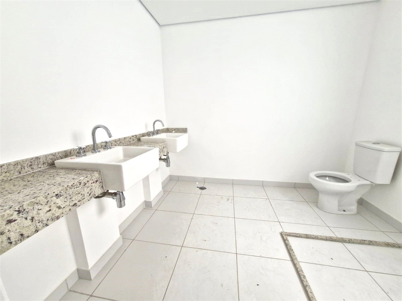 Apartamento à venda com 3 suítes em Alto da Boa Vista, São Paulo, SP