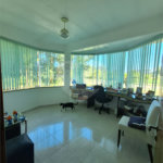 Casa à venda com 4 suítes no condomínio Bougainville, Peruíbe - SP
