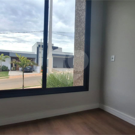 Casa à venda com 3 quartos, sendo 1 suíte, no condomínio Reserva Ipanema, Sorocaba - SP