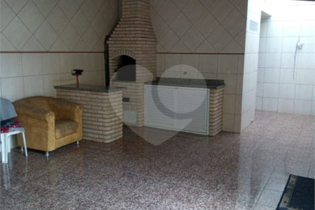 Casa à venda com 3 quartos em Sítio São José, Suzano, SP