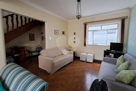 Casa à venda com 3 quartos em Água Branca, São Paulo, SP