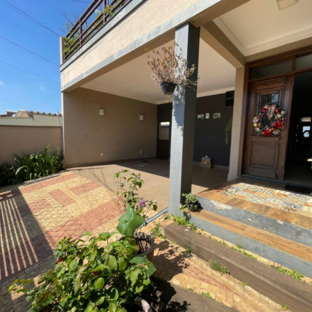 Casa à venda com 3 quartos, sendo 1 suíte, em Jardim Adelaide, Hortolândia, SP