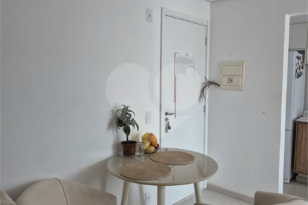 Apartamento à venda com 2 quartos em Botujuru, Mogi das Cruzes, SP