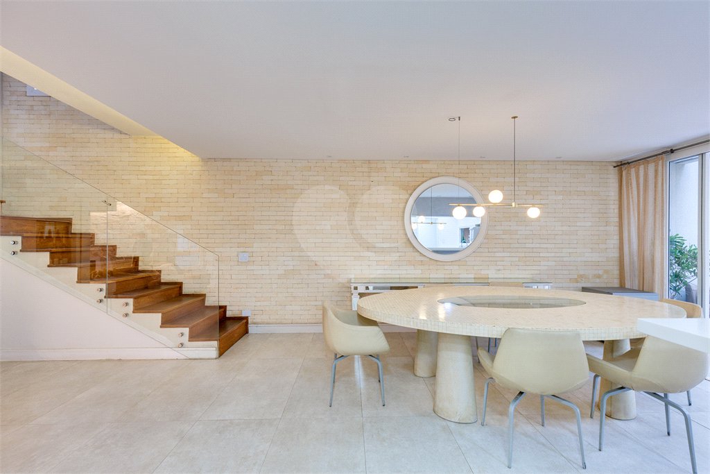 Casa à venda com 5 suítes no condomínio Vila de Palme, São Paulo - SP