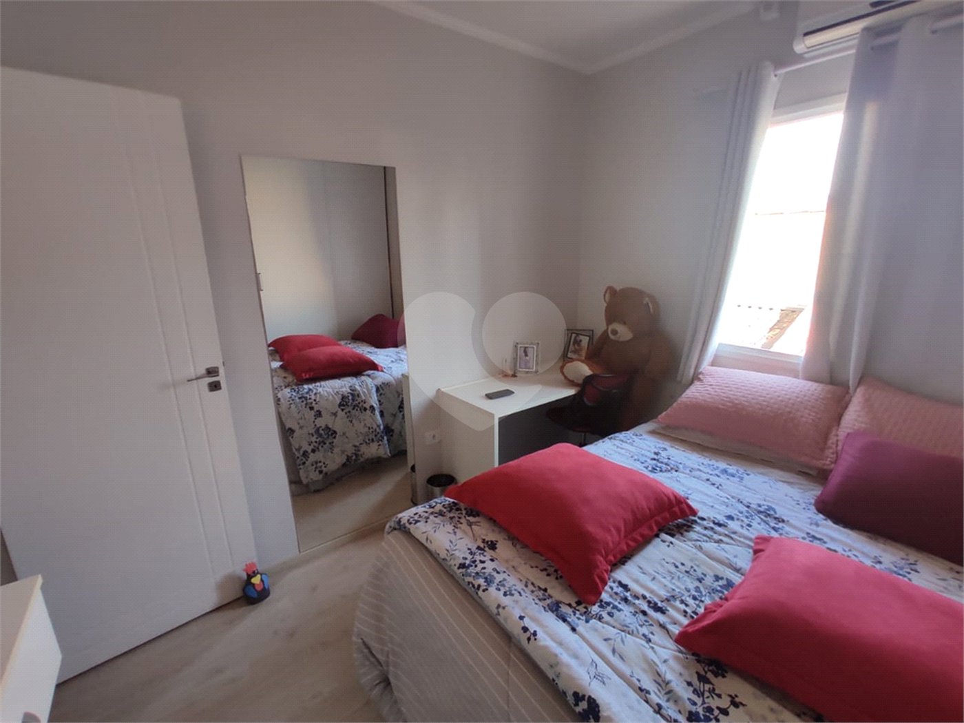 Sobrado à venda com 3 quartos, sendo 1 suíte, em Vila Ema, São Paulo, SP