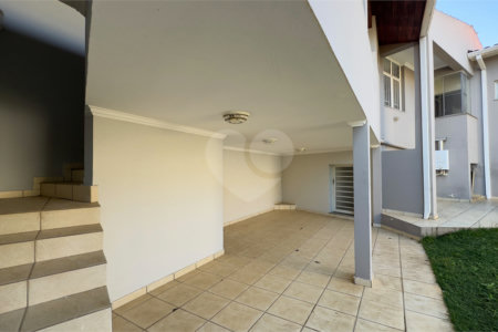 Casa para alugar com 4 quartos, sendo 3 suítes, em Vila Sfeir, Indaiatuba, SP