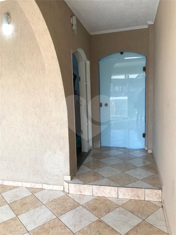 Sobrado à venda com 3 quartos, sendo 1 suíte, em Jardim Mauá, Mauá, SP